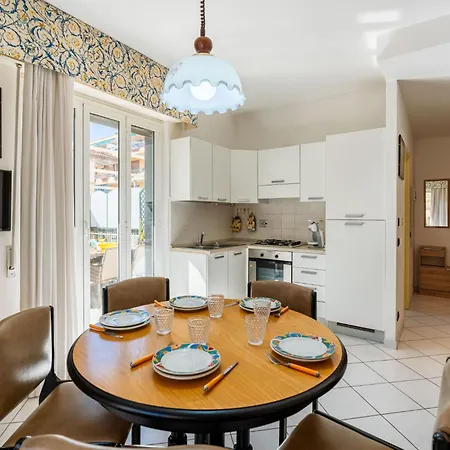 Apartment La Terrazza Di San Martino By Interhome