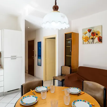 Apartment La Terrazza Di San Martino By Interhome