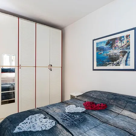 La Terrazza Di San Martino By Interhome Apartmán